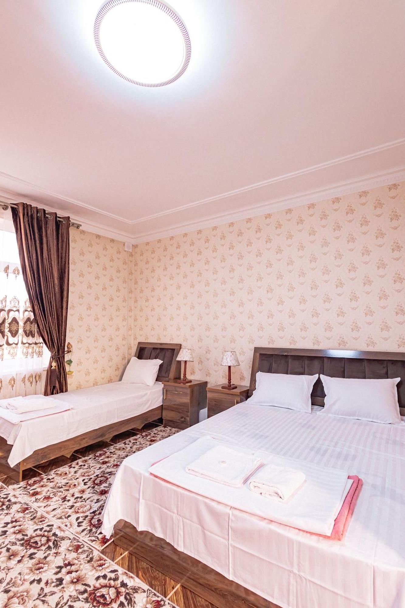 Major Guest House Fergana Exterior foto